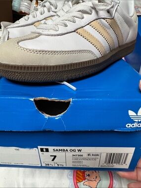 adidas Samba og Women’s White Sneakers with Beige Accents